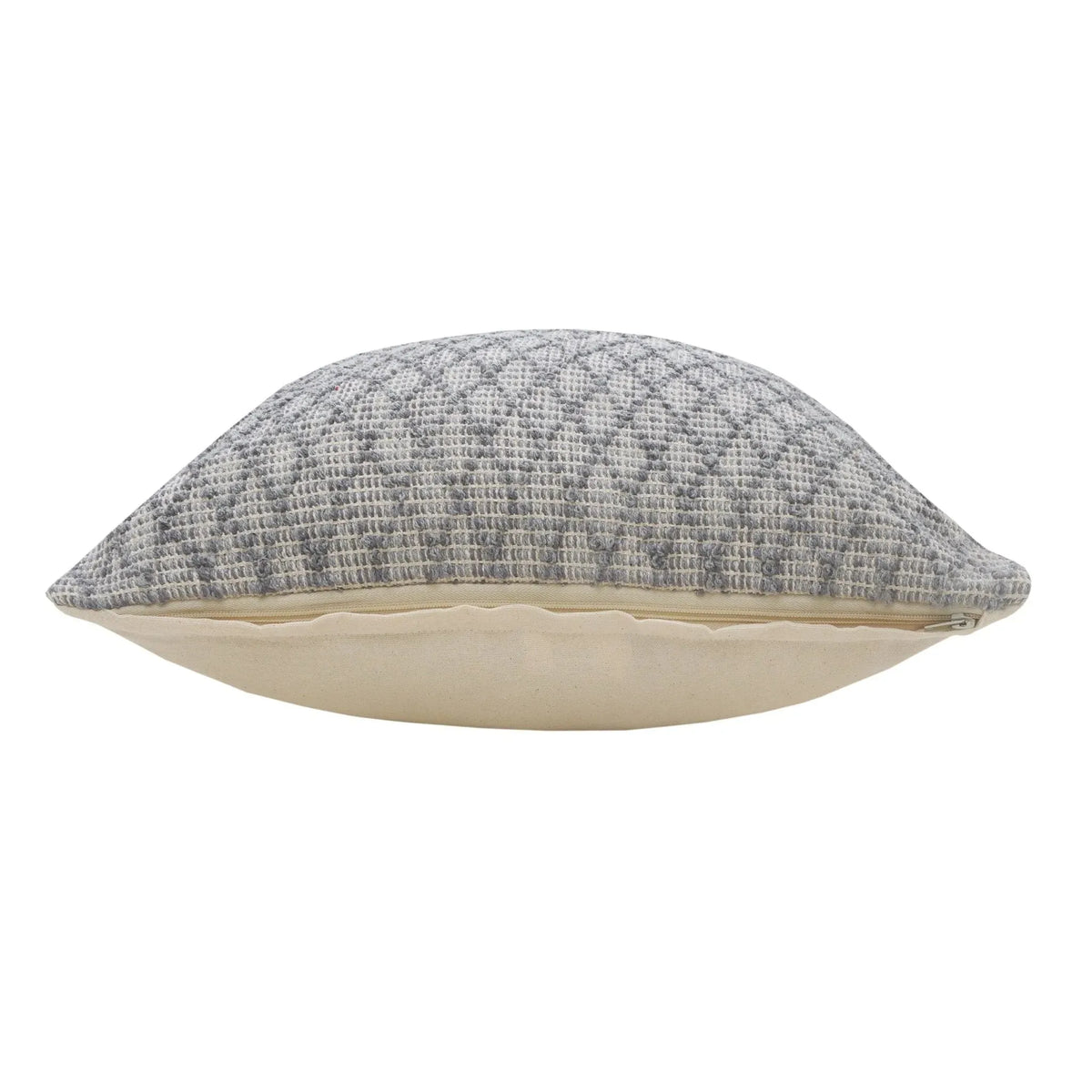 Insignia Lr07648 Gray Pillow