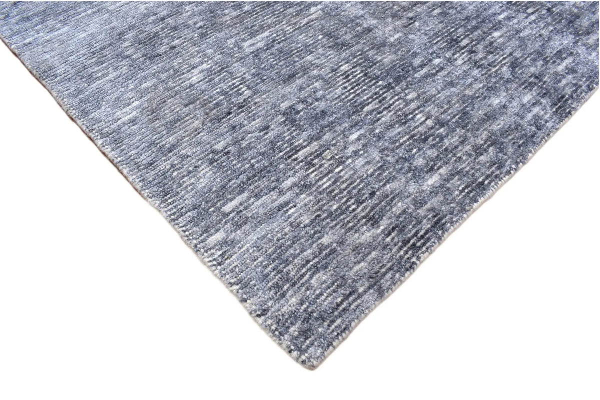 Ismir 4 Smoked Grey Rug