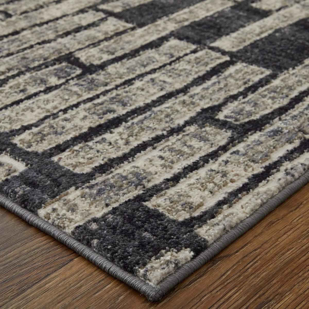 Kano 86439LKF Grey/Black Rug - Rug & Home