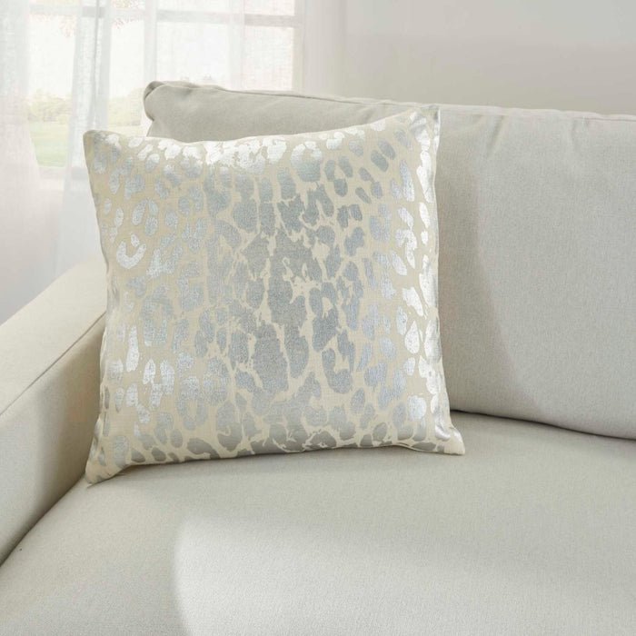 Kathy Ireland A3245 Silver Pillow - Rug & Home
