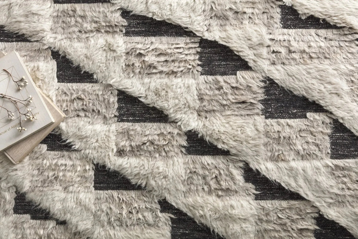 Khalid Kf-02 Natural/Black Rug