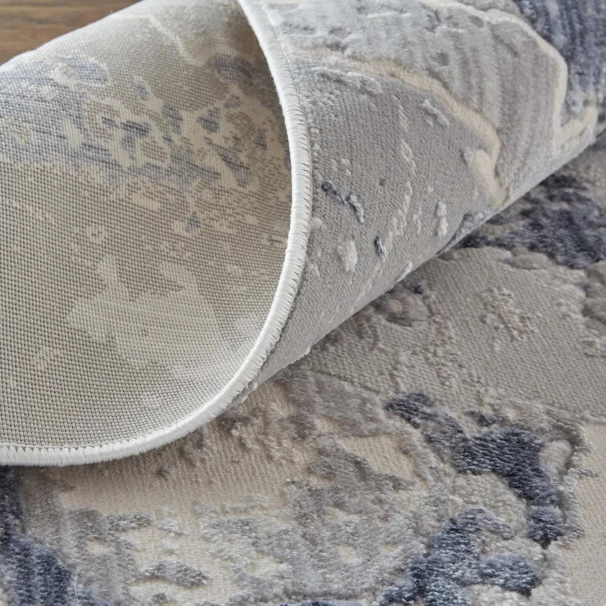 Laina LAI39G8F Ivory/Blue Rug