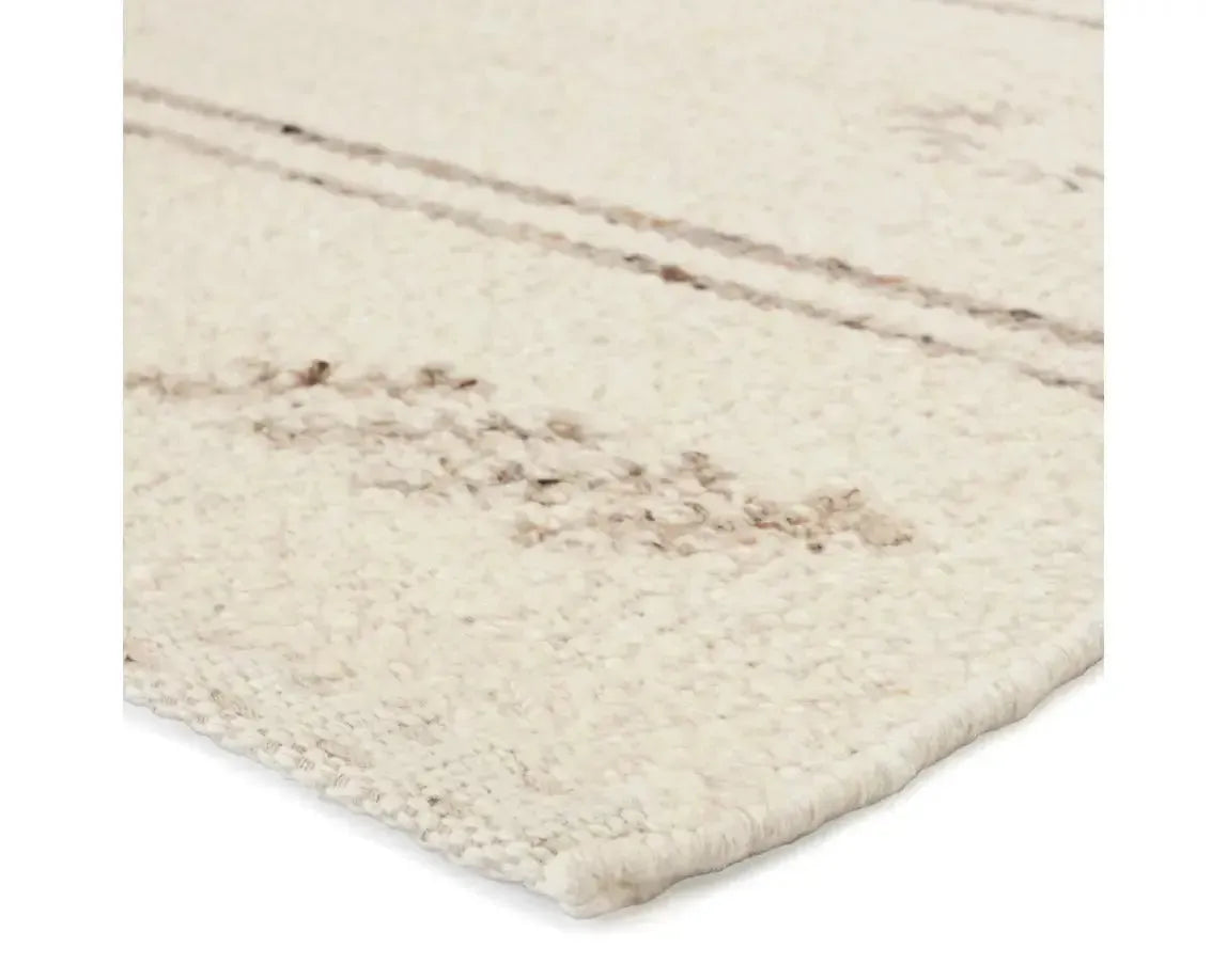 Leona LEO02 Lt. brown/Cream Rug