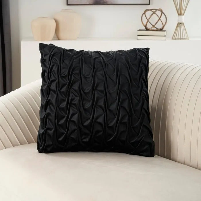 Lifestyle L0064 Black Pillow - Rug & Home