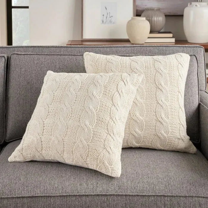 Lifestyle RC586 White Pillow
