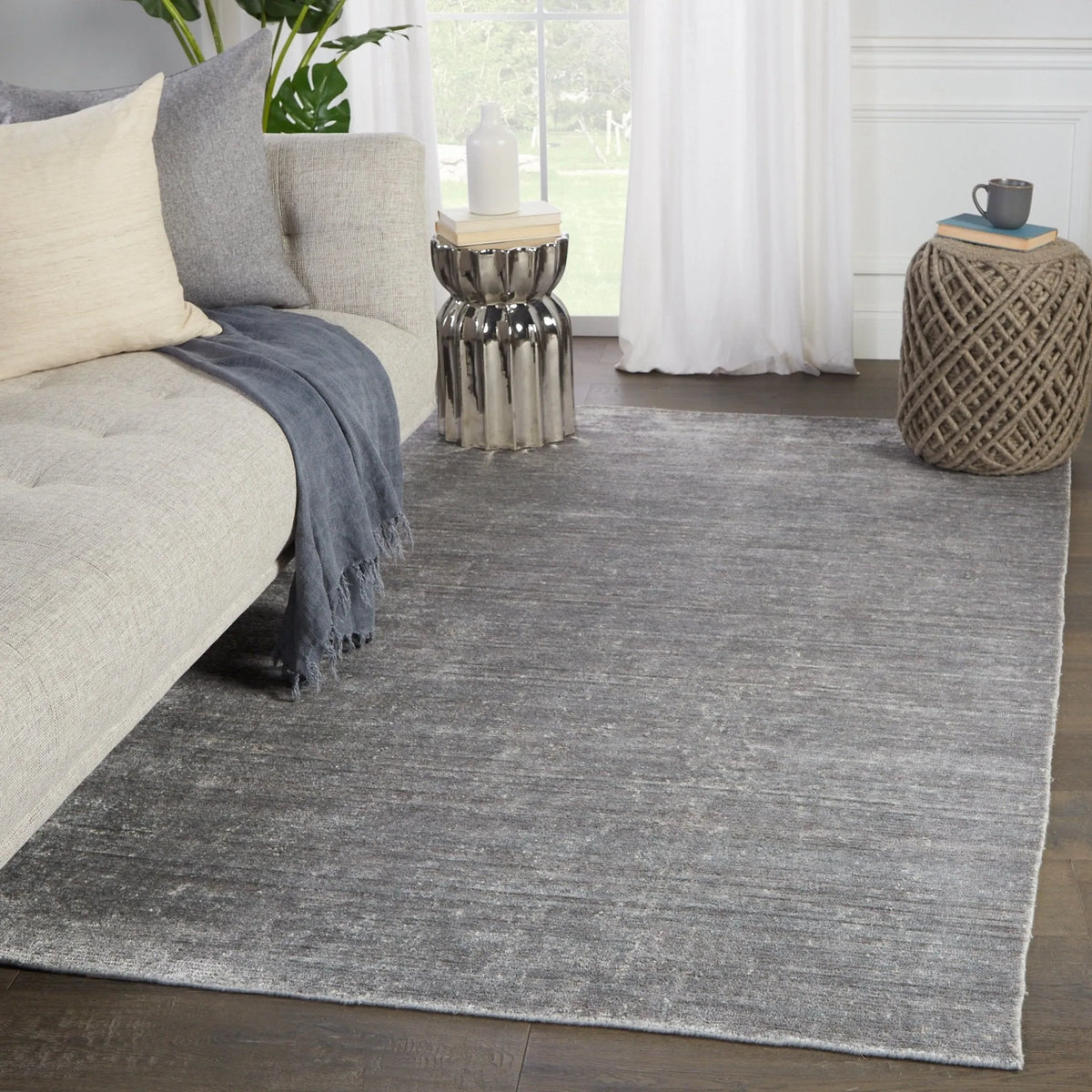 Linnet Lnt01 Ardis Silver/White Rug - Rug & Home