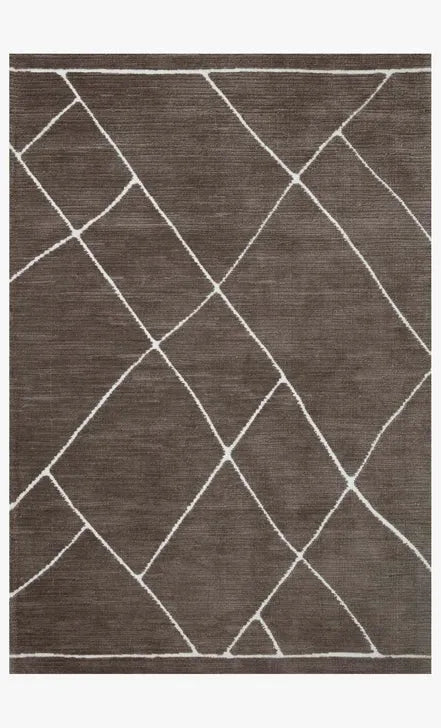 Logan LOG-01 Mocha/White Rug - Rug & Home