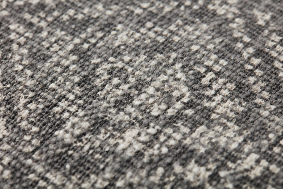 Loloi P0621 Charcoal Pillow