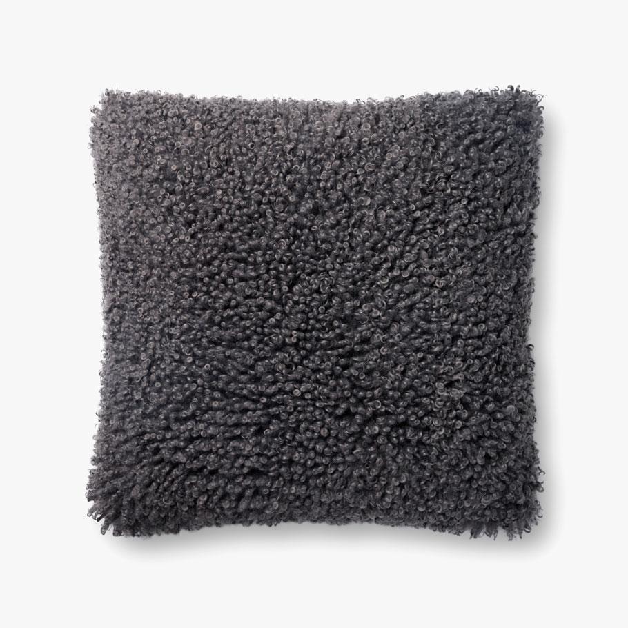 Loloi P0867 Charcoal Pillow