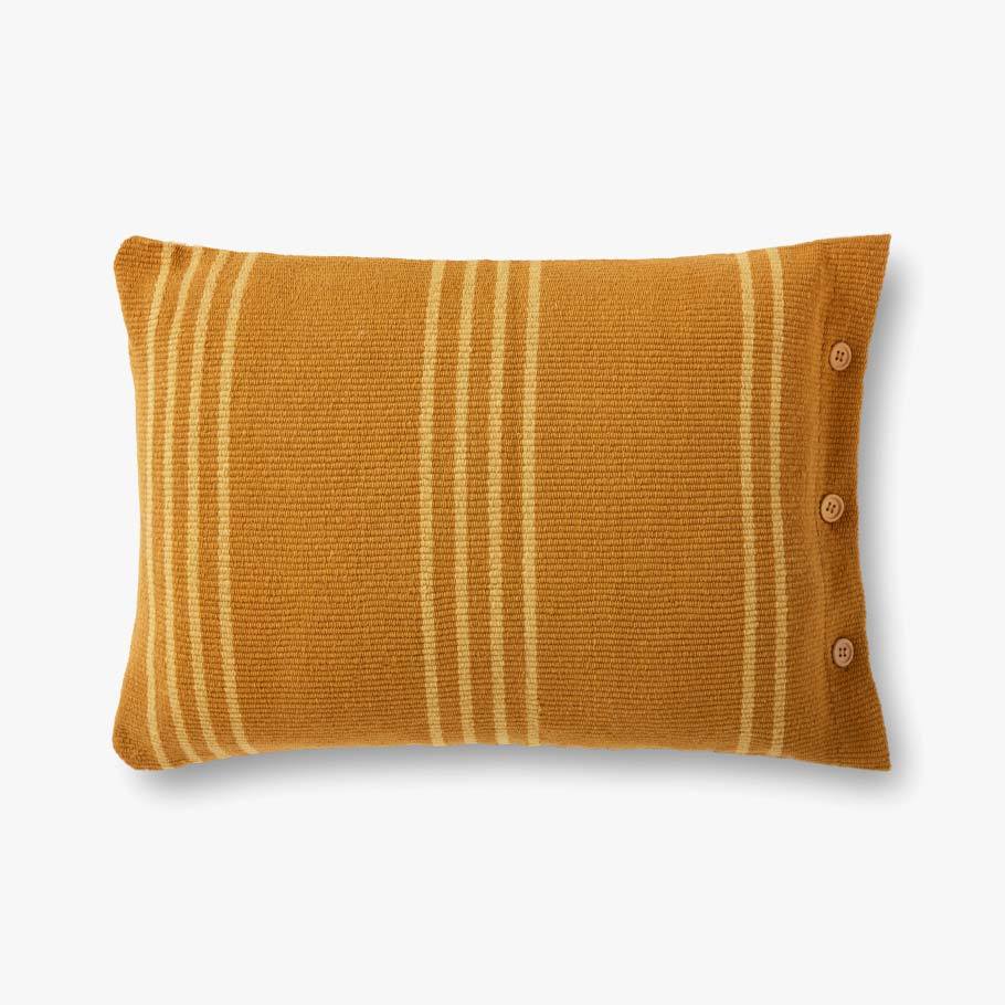 Loloi P0918 Gold Pillow