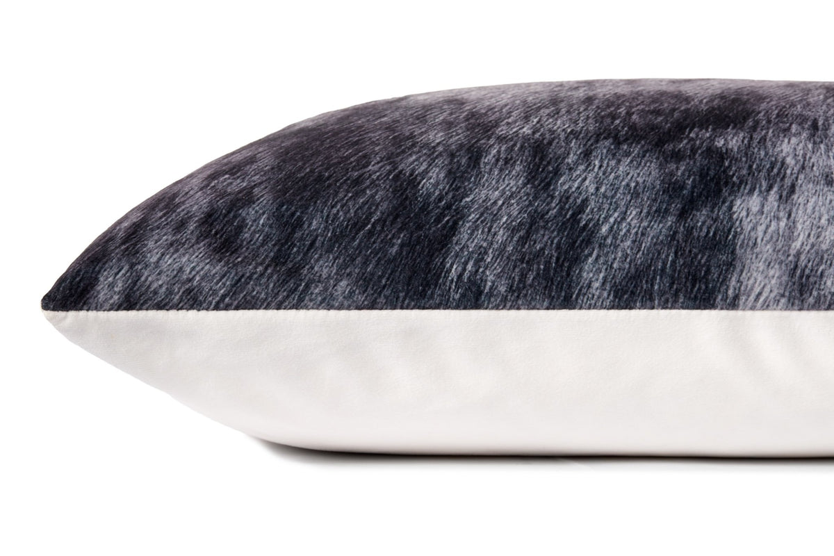 Loloi P0979 Charcoal Pillow