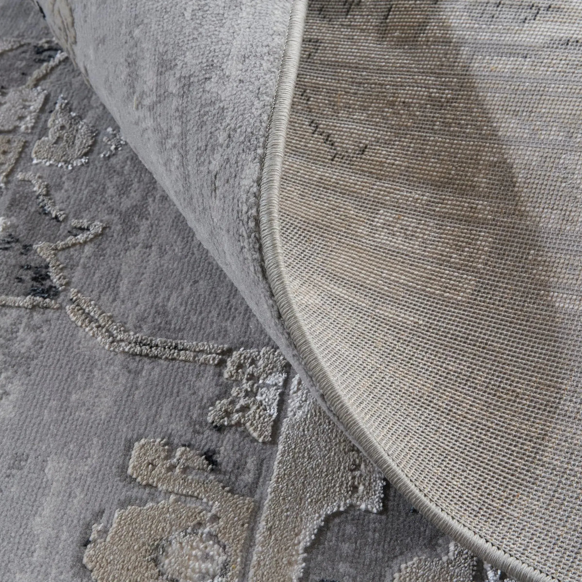 Macklaine MCK39FQF Silver/Black Rug