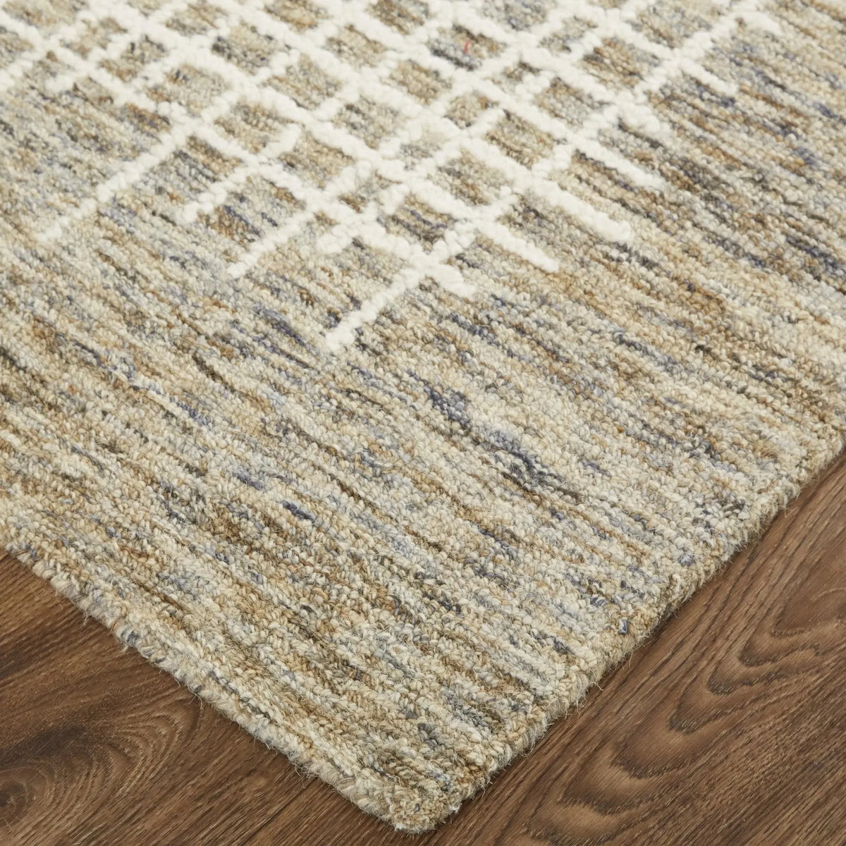 Maddox 8630F Tan/Ivory Rug