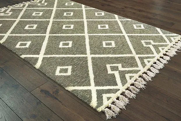 Madison 61407 Grey Ivory Rug