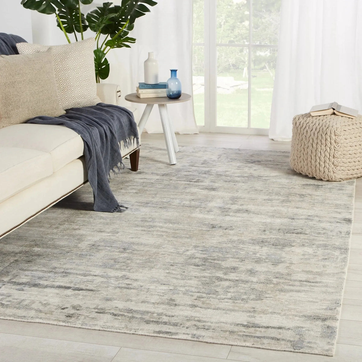 Malibu By Barclay Butera Mbb02 Retreat Gray/Ivory Rug