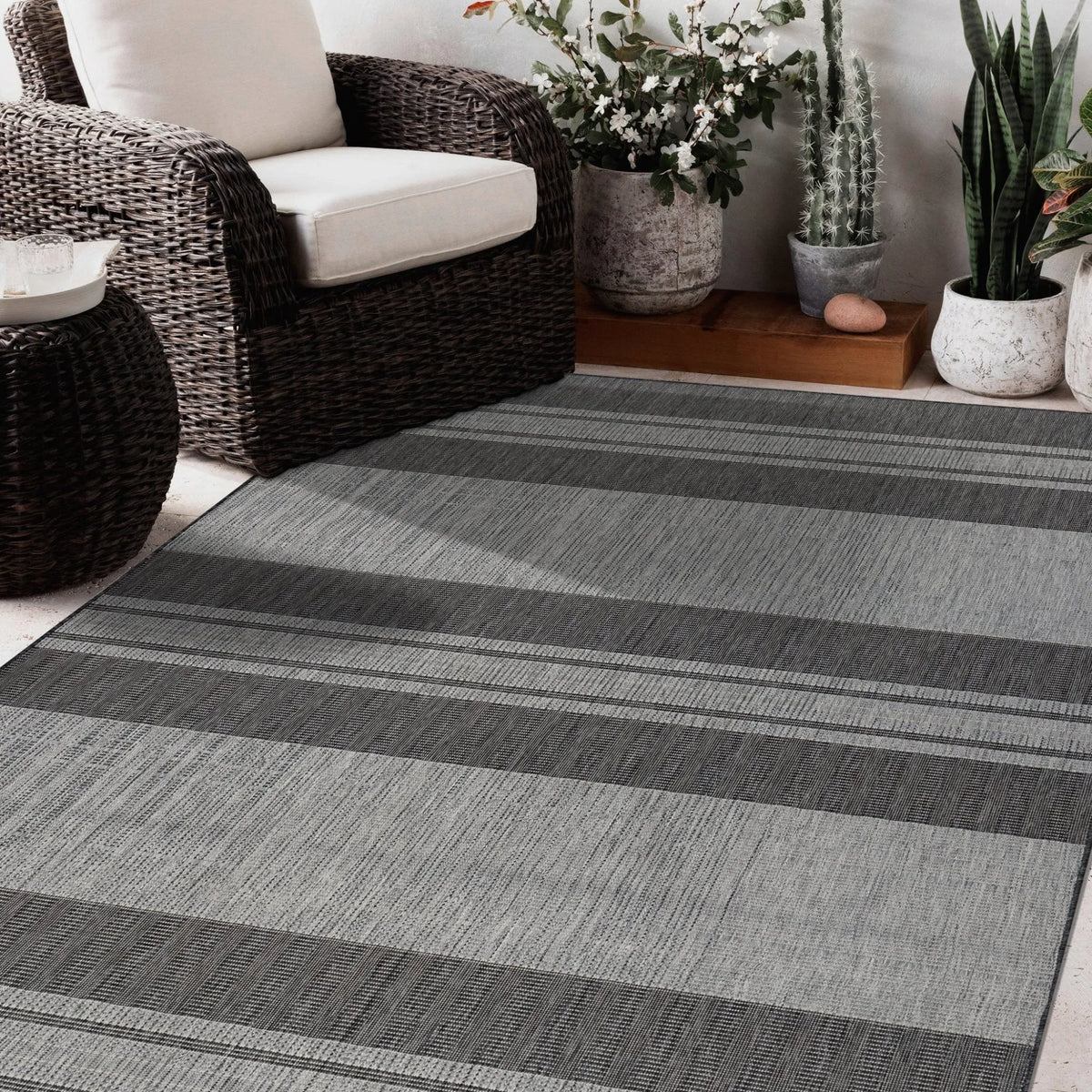 Maryland MRY-7 Silver Rug - Rug & Home