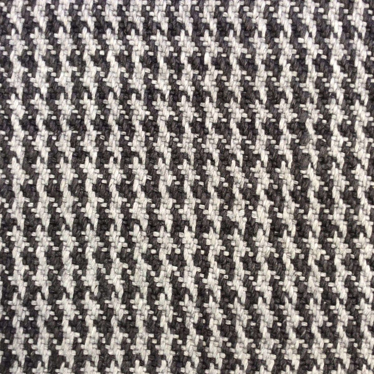 Maui 1341 Houndstooth Grey Rug - Rug & Home