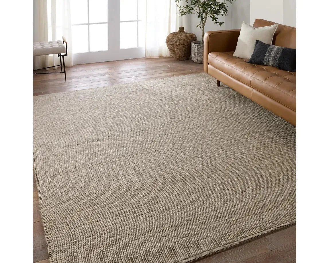 Maverick MAV10 Light Grey Rug - Rug & Home