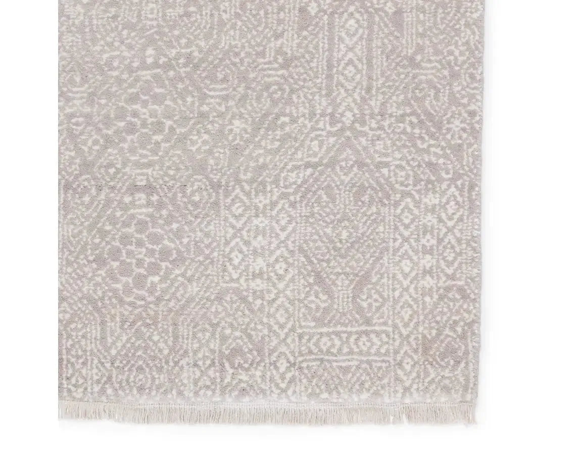 Merritt MER05 Light Grey/Ivory Rug - Rug & Home