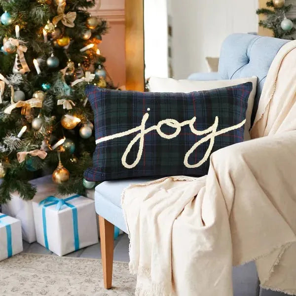 Merry 07942GRE Green/Red Pillow