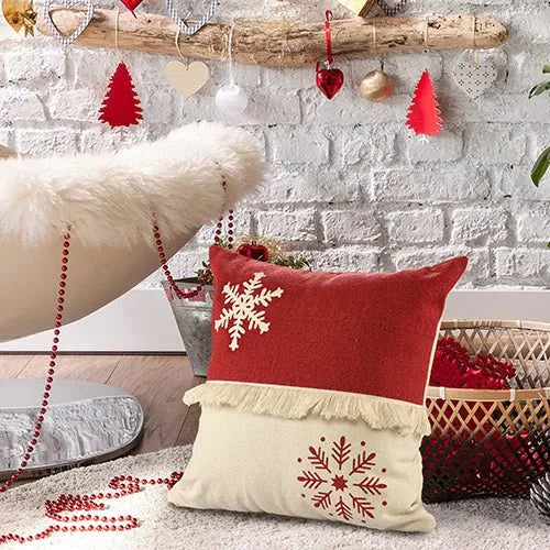 Merry 07949REI Red/Ivory Pillow - Rug & Home