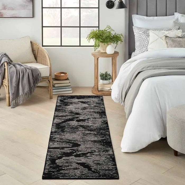 Michael Amini MA30 Star SMR02 Black/Ivory Rug - Rug & Home