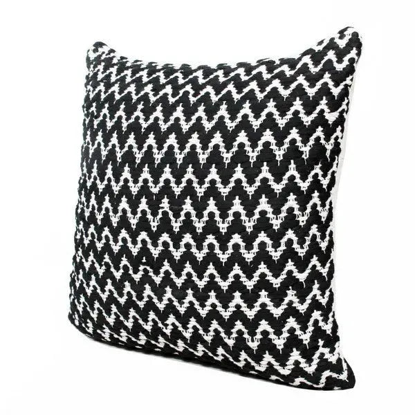 Modern Motif 07742BLI Black/Ivory Pillow