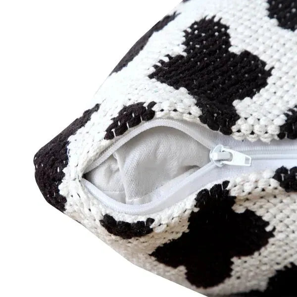 Modern Motif 07761BKT Black/White Pillow