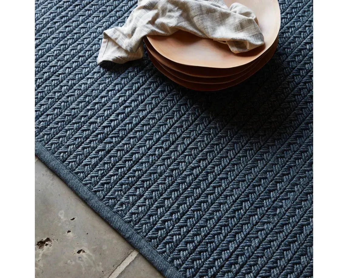 Nirvana Premium NIP02 Iver Blue / Gray Rug