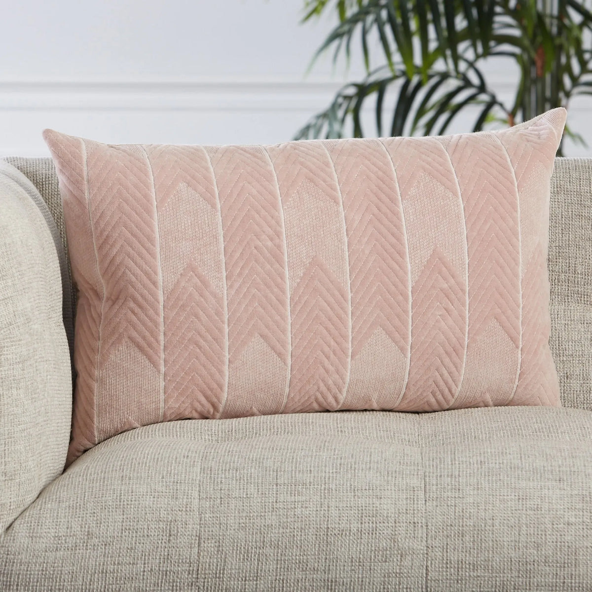 Nouveau Nou27 Bourdelle Blush Pillow