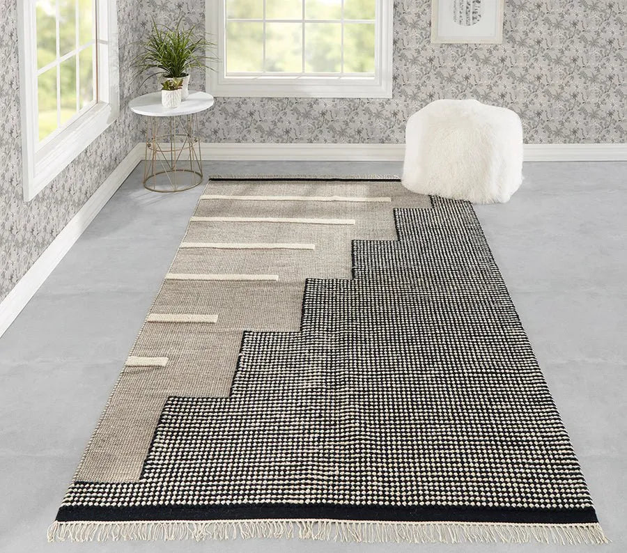 Novogratz Karl KRL-1 Black Rug - Rug & Home