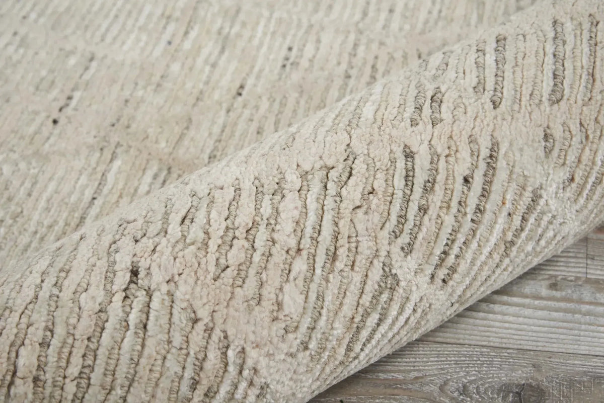 Ocean Ocp02 Pearl Rug