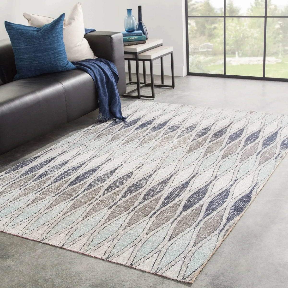 Polaris POL02 Norwich Flint Gray / Arctic Rug