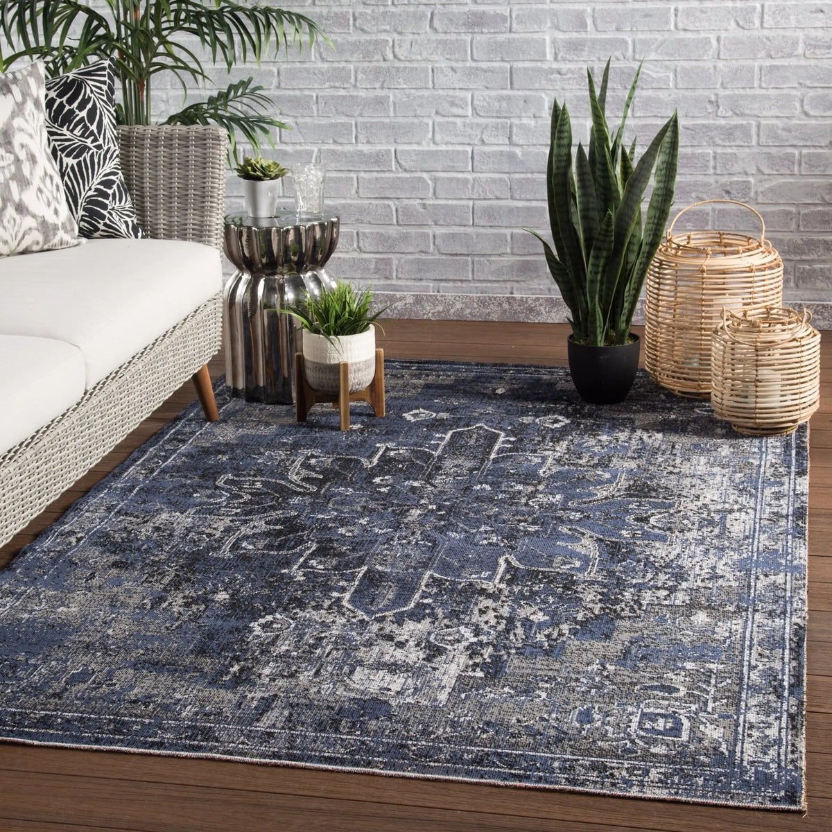 Polaris Pol09 Isolde Blue/Black Rug