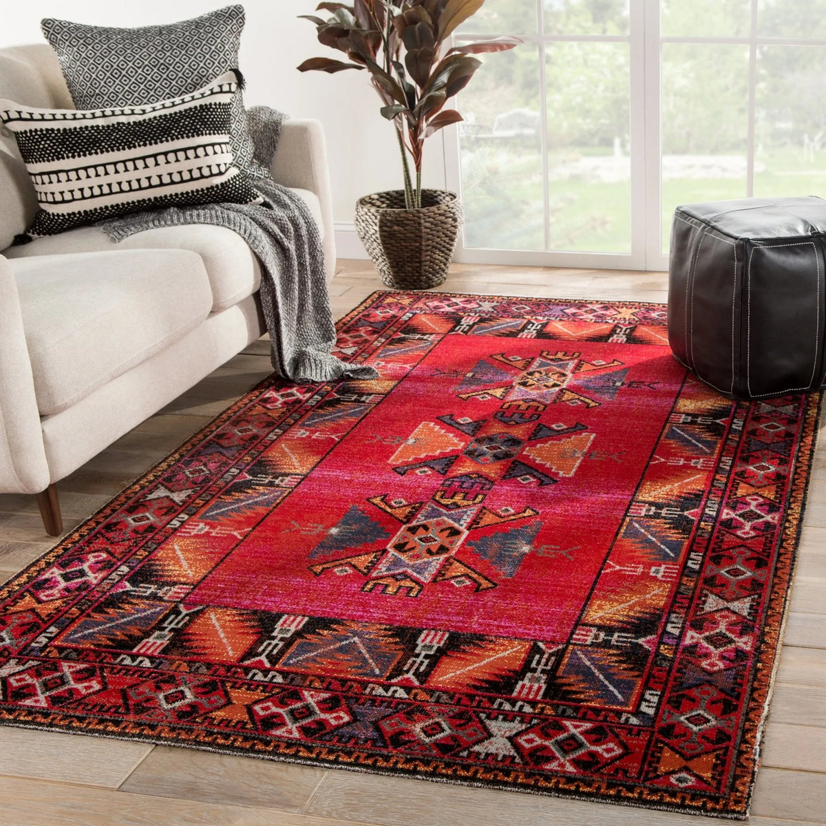 Polaris Pol19 Paloma Red/Black Rug - Rug & Home