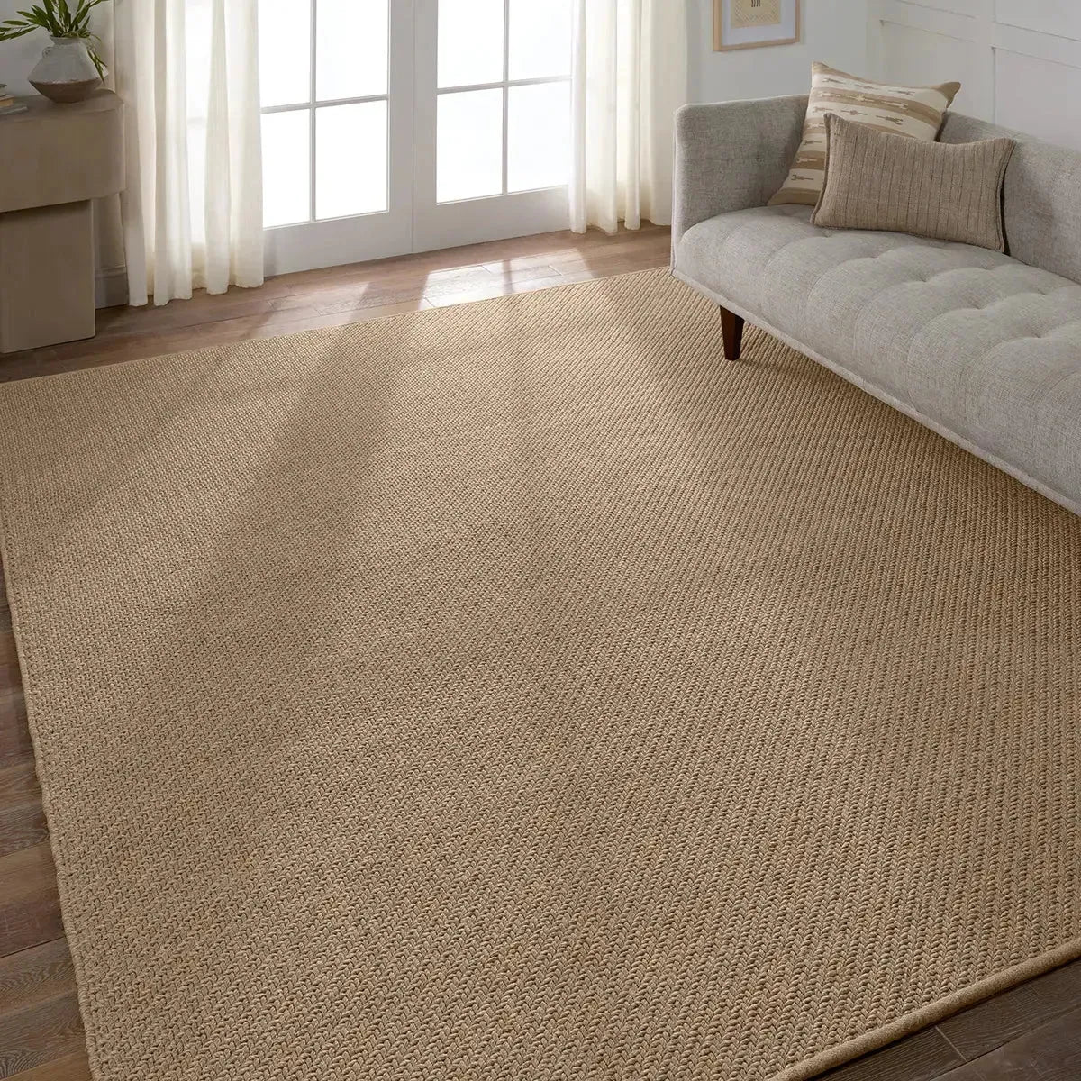 Quinton QTN02 Brown Rug