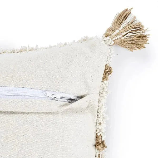Reed 07739WHN White/Natural Pillow