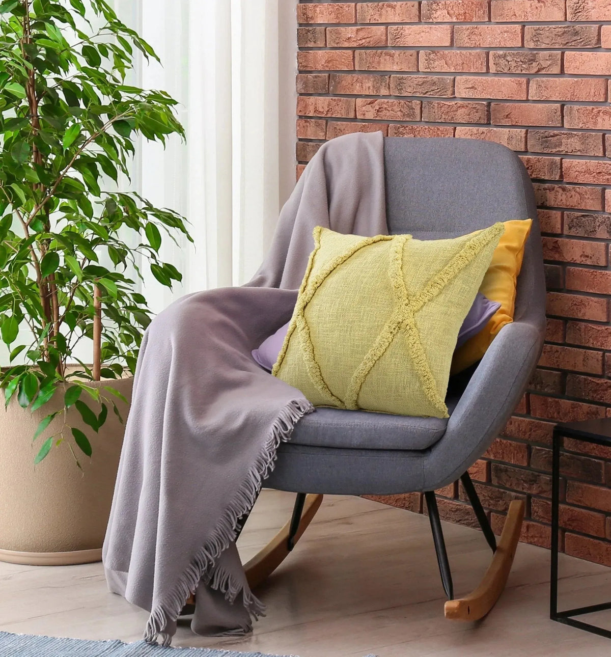 Reese Lr07732 Pastel Yellow Pillow