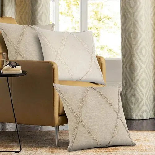 Refreshing Ivory LR07324 Throw Pillow