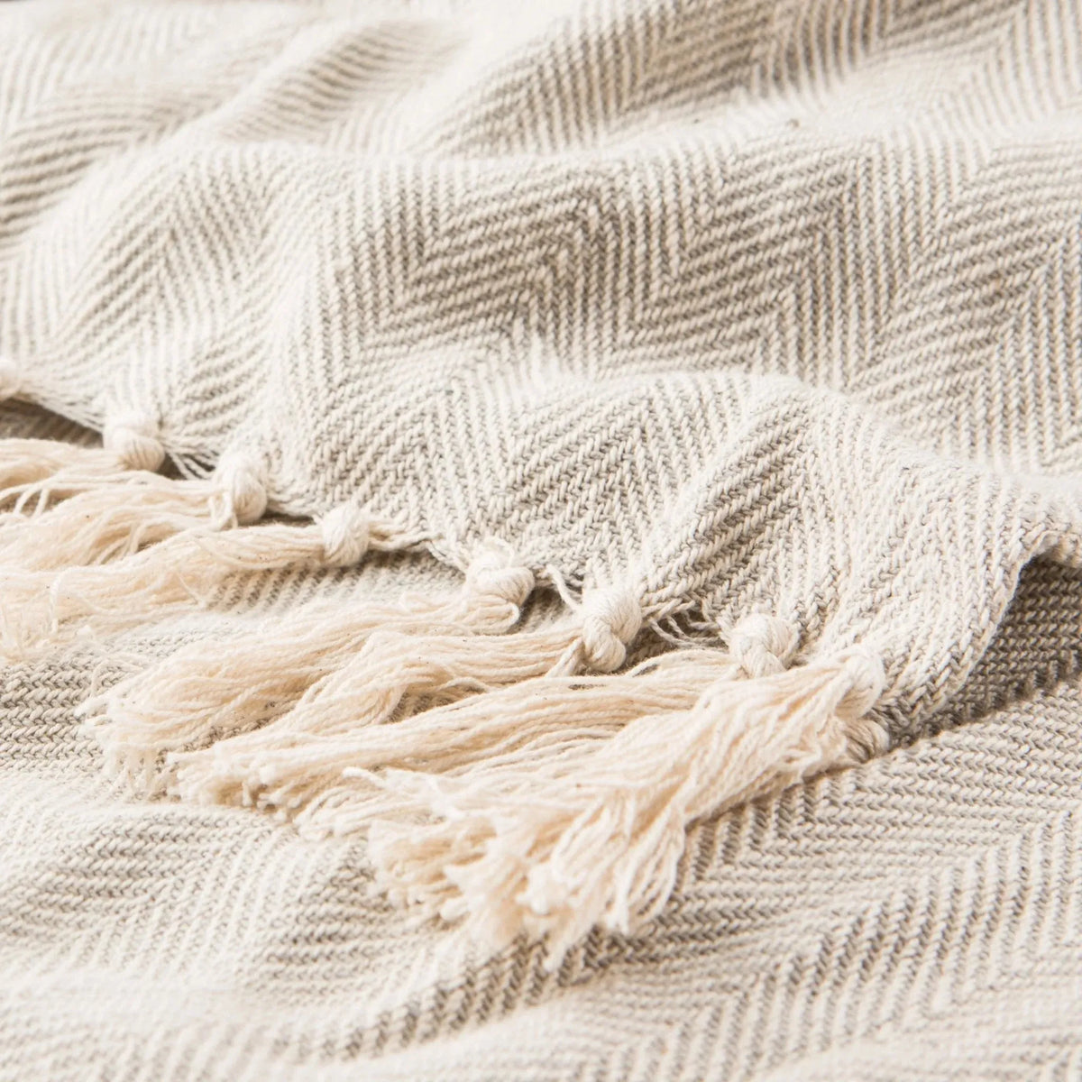 Seabreeze SEA06 Cannon Gray/Cream Throw Blanket