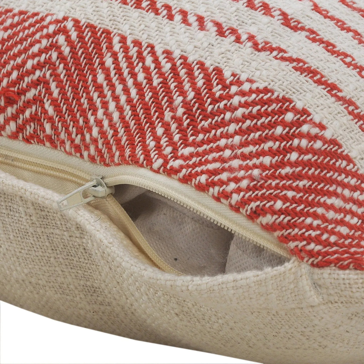 Seashore Lr07583 Red/White Pillow