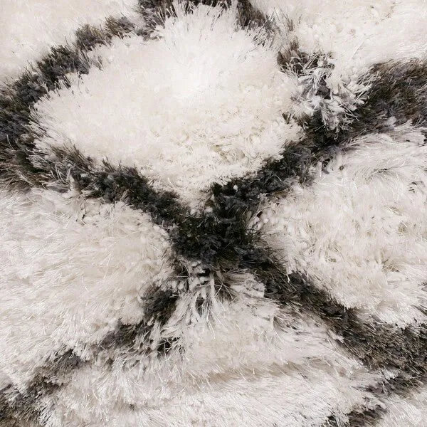 Shag 07753WLT White/Black Lattice Pillow