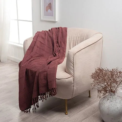 Silas 80314BUR Burgundy Throw Blanket - Rug & Home