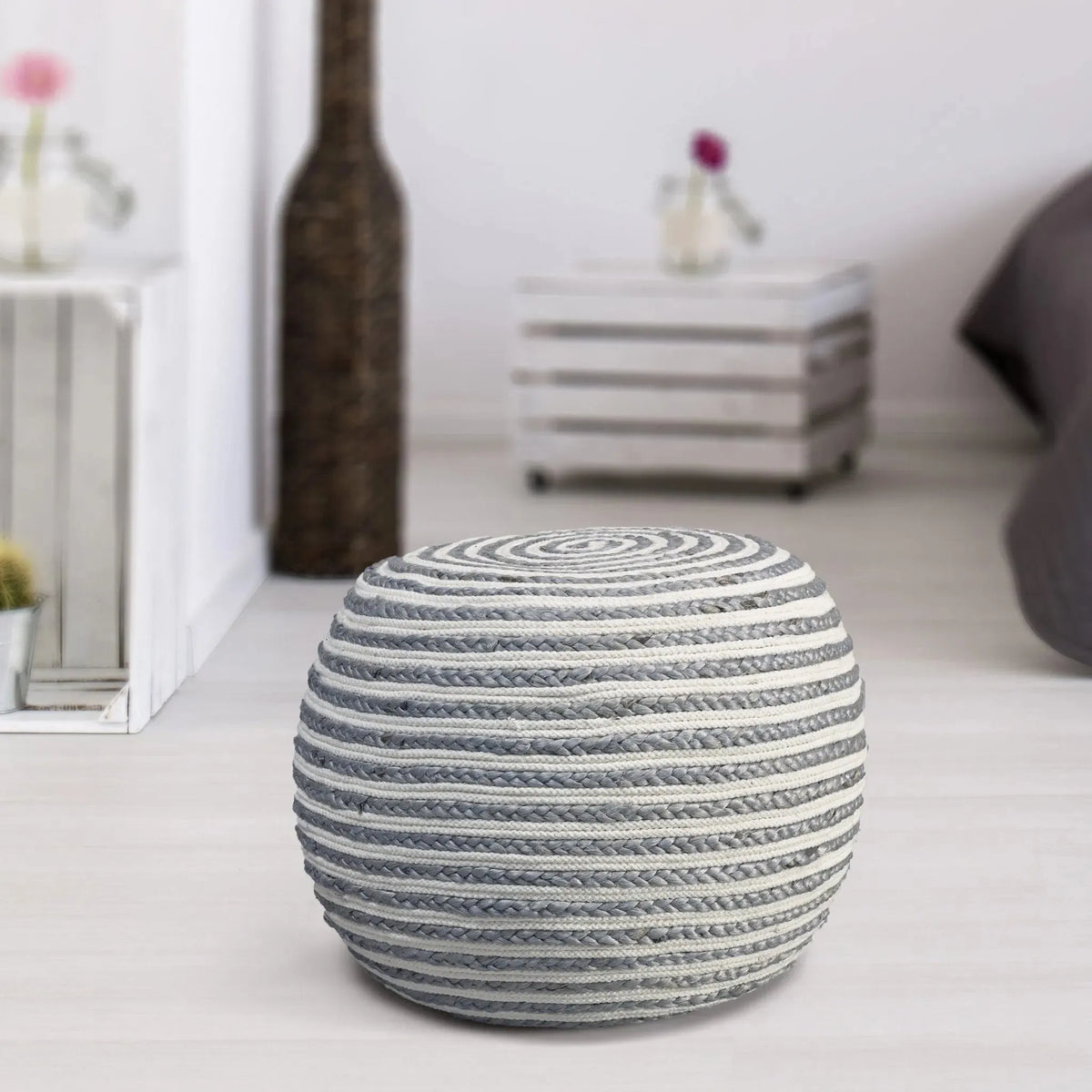 Silver Braided LR99704 Pouf