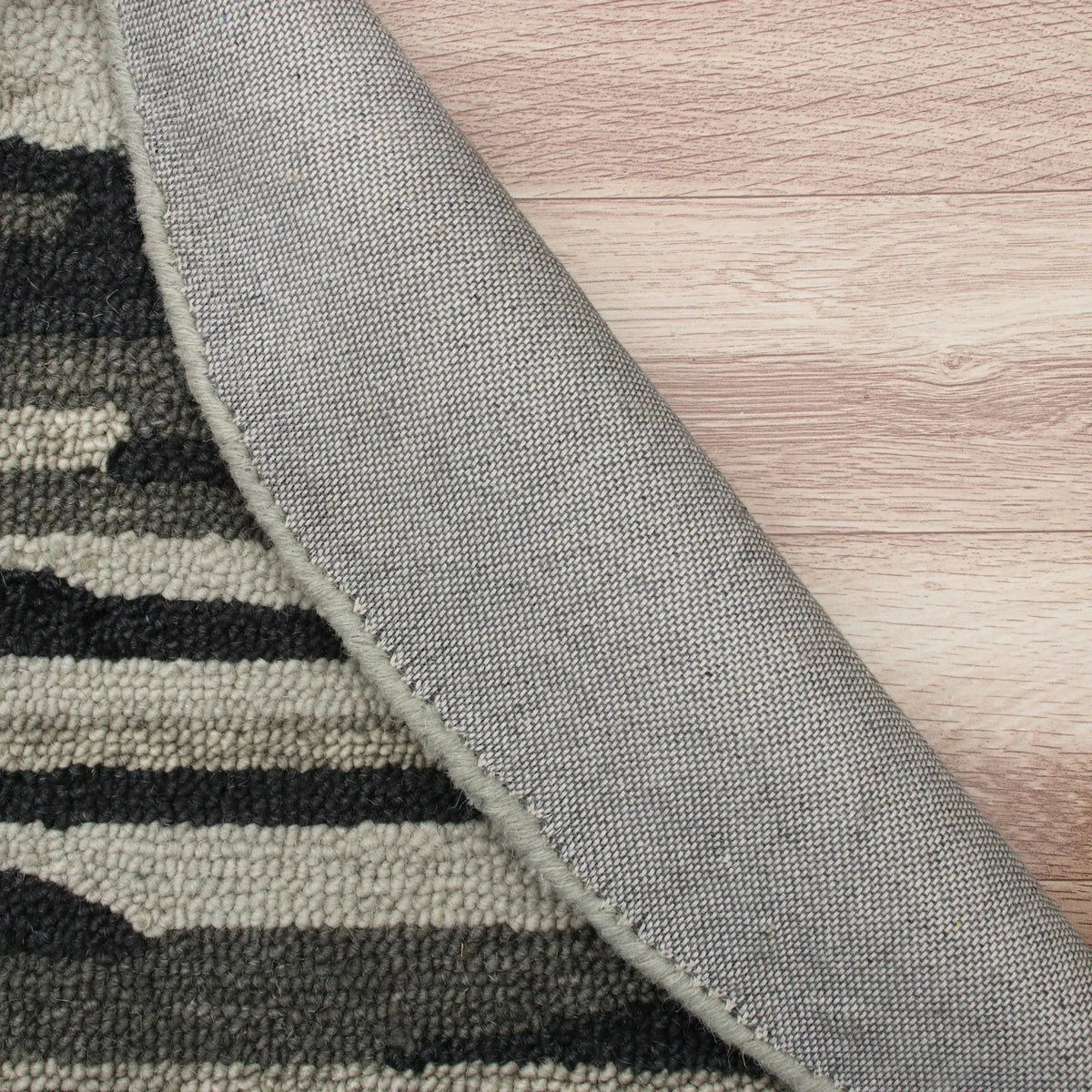 Sinuous Lr54122 Black/Gray Rug