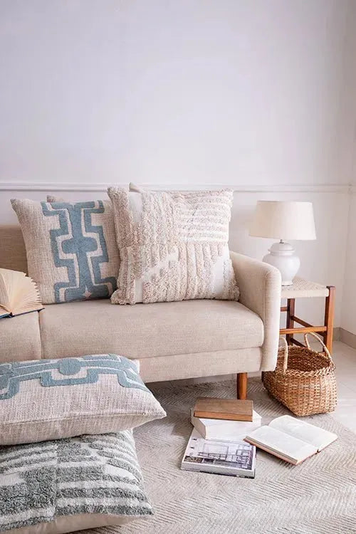 Stacy Garcia 08442CRM Cream Pillow