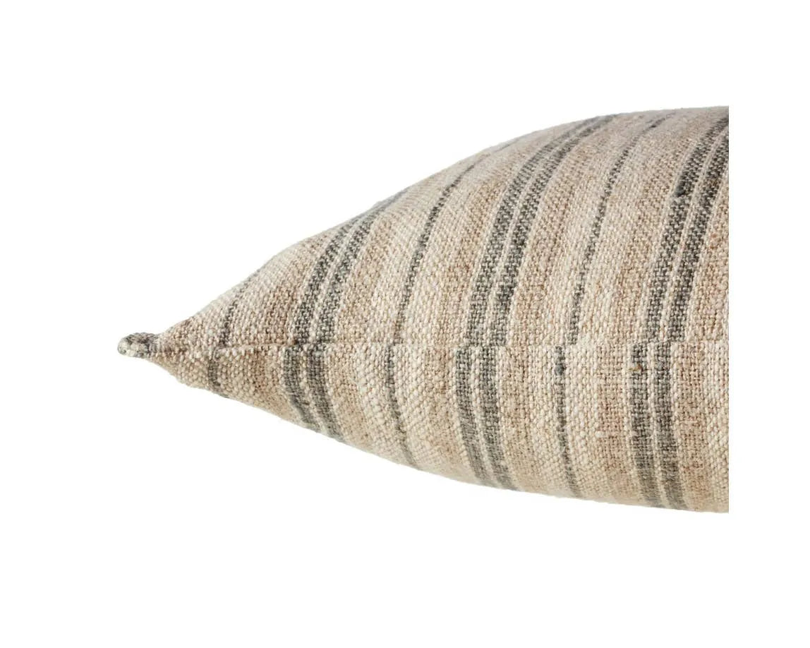 Tanzy TAN03 Cream/Mint Pillow - Rug & Home