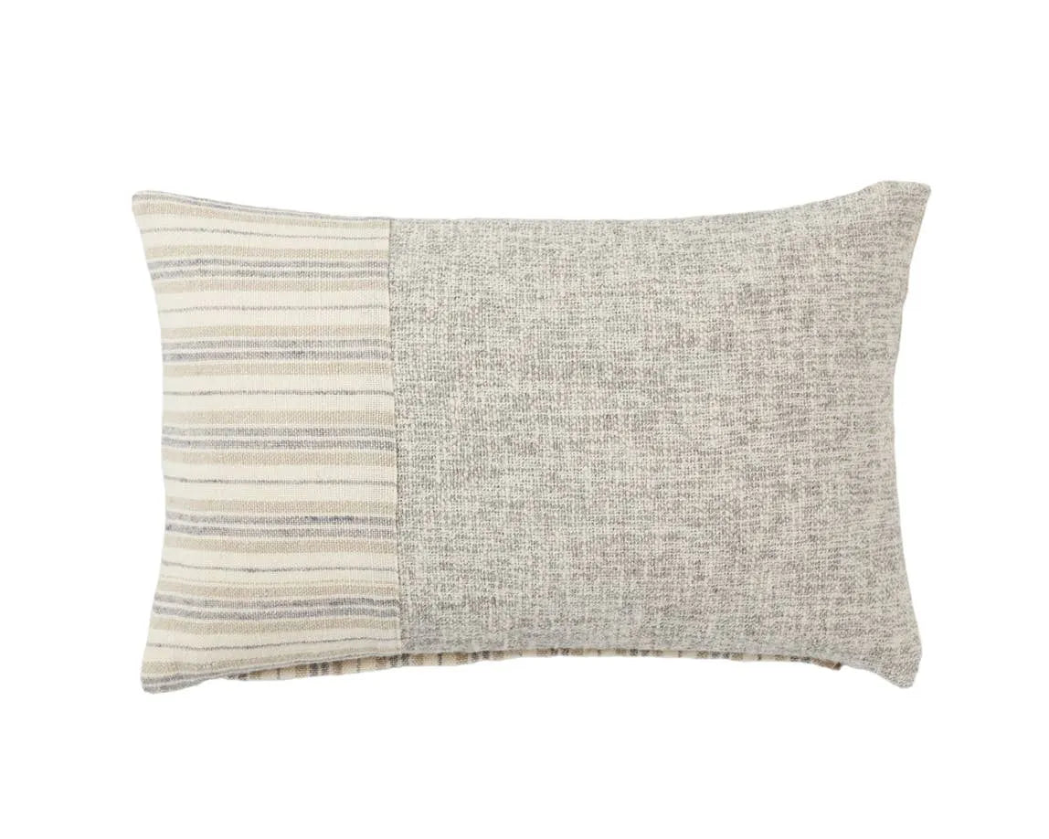 Tanzy TAN06 Cream/Silver Pillow - Rug & Home