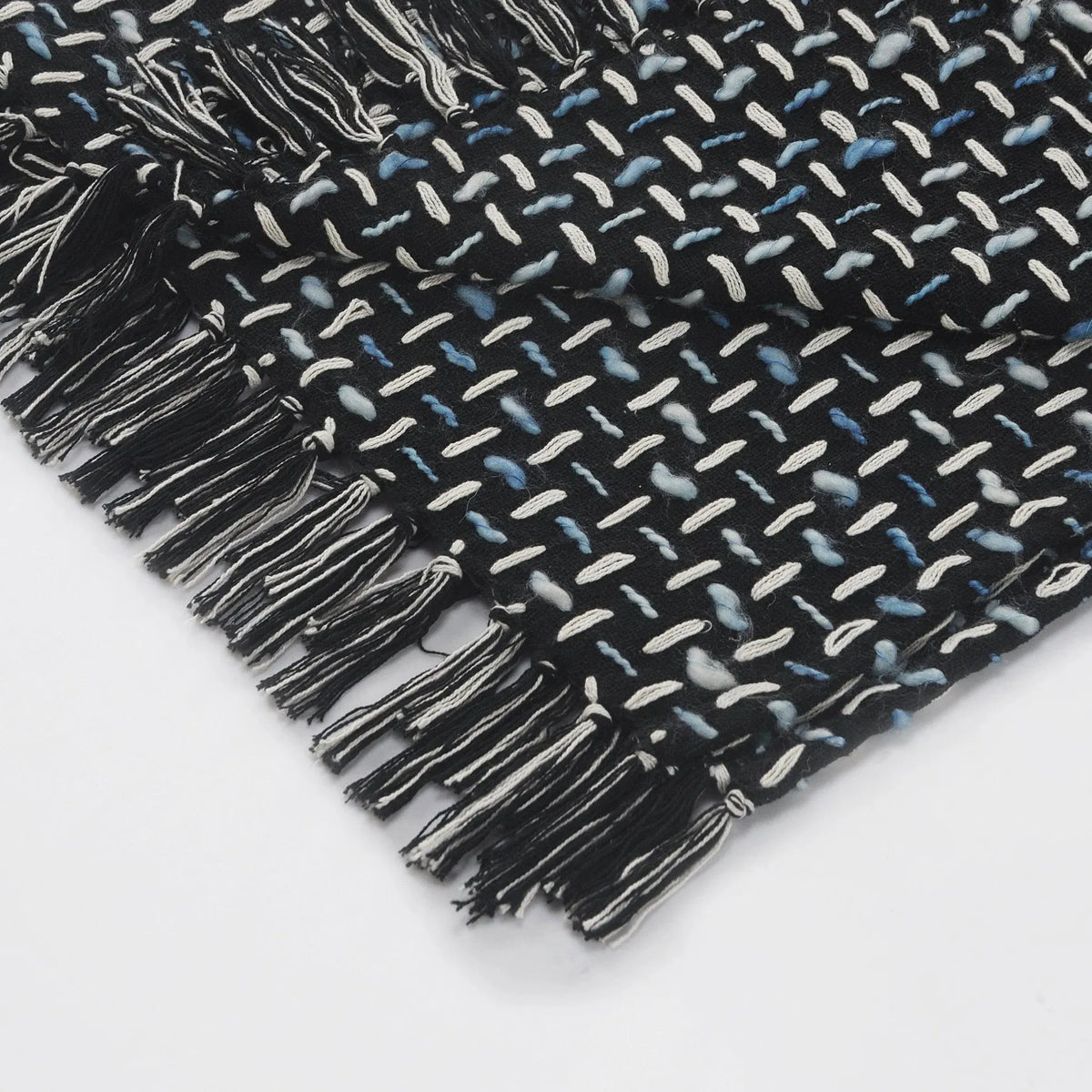 Throws Lr80190 Black/Blue Throw Blanket