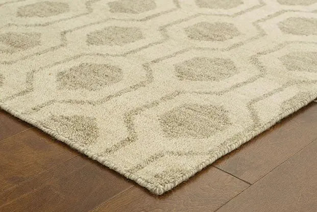 Tommy Bahama Maddox 56505 Beige / Stone Rug